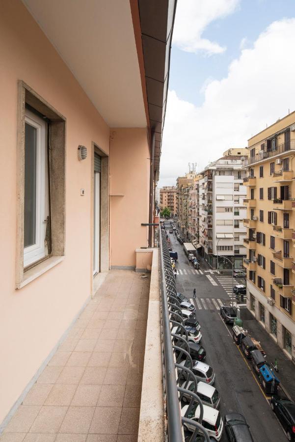 Mr. Brown - Camillo Appartement Rome Buitenkant foto